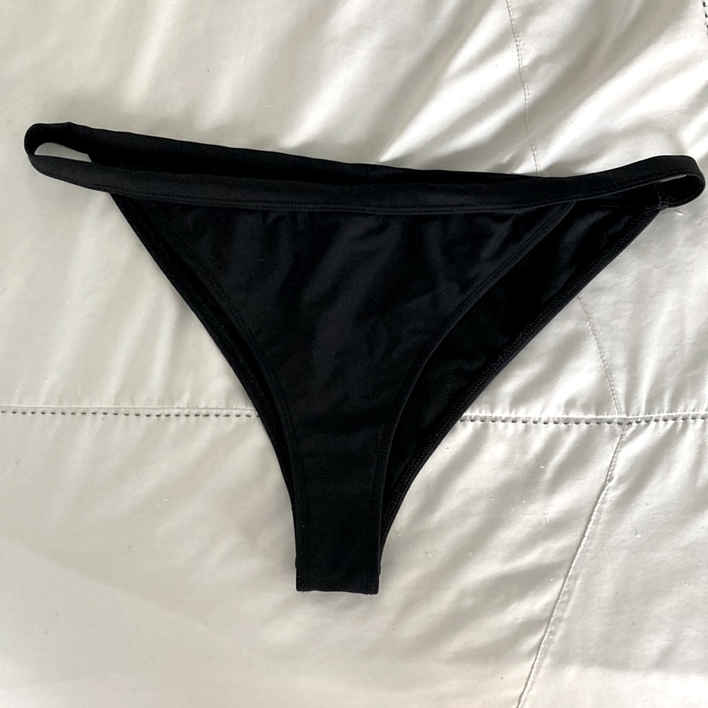 NWOT high cut bikini bottom